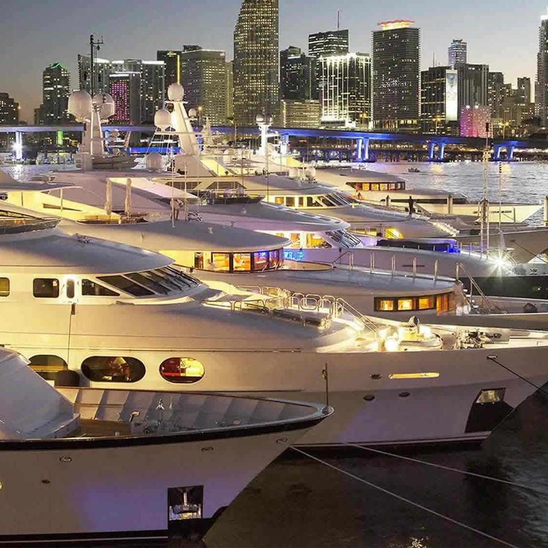 pink-tie-miami-elite-car-service-concierge